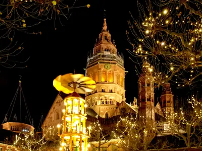 Mainz, Germany - November 28, 2016: Town decorated for Christmas holidays with Christmas market