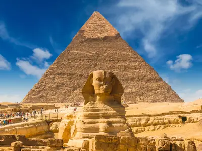 Egyptian sphinx. Cairo. Giza. Egypt. Travel background. Architectural monument. The tombs of the pharaohs. Vacation holidays background wallpaper