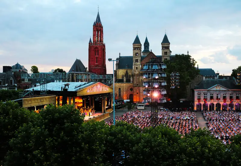 André Rieu auf dem "Vrijthof Platz" in Maastricht