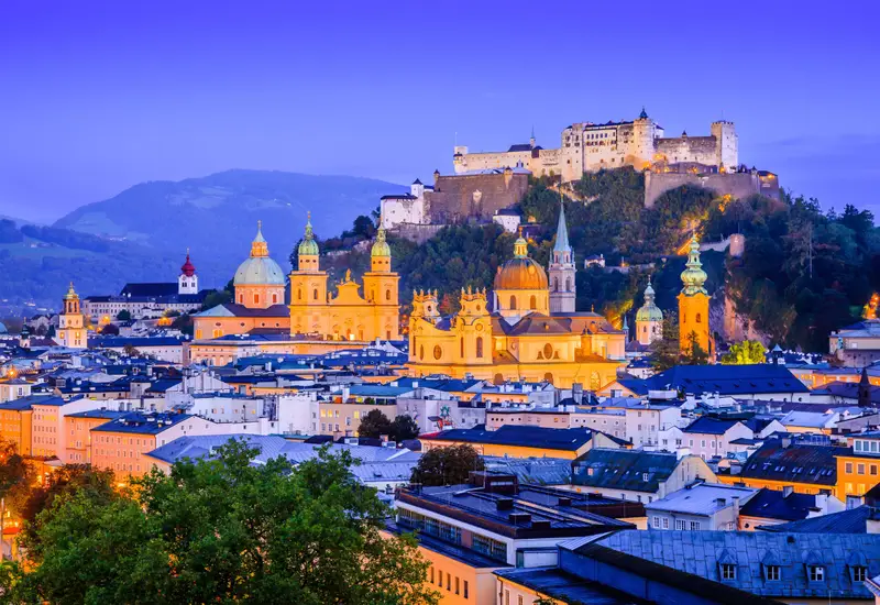 Verschneiter Bergadvent im Salzburger Land